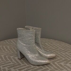 TOP Moda Sparkling Silver Ankle Booties